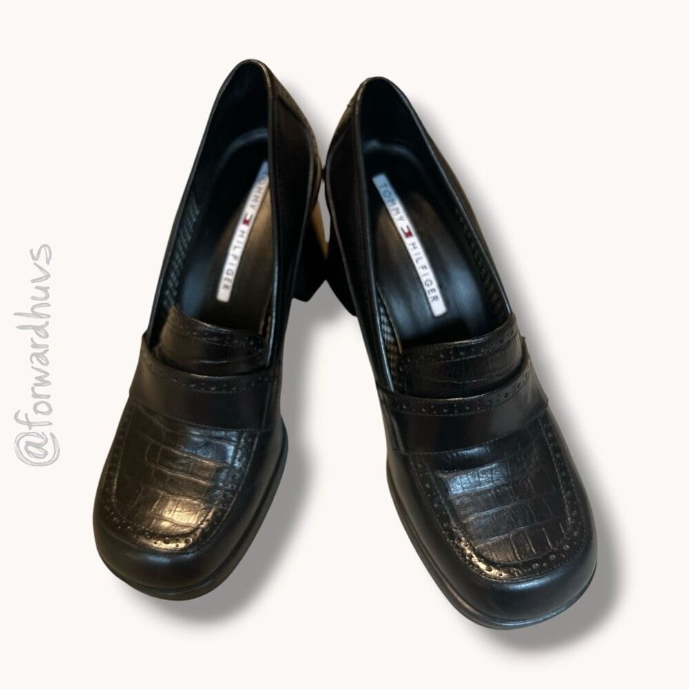 Tommy Hilfiger Croc‑Embossed Chunky Heeled Loafers – 90s / Y2K – Size 8M